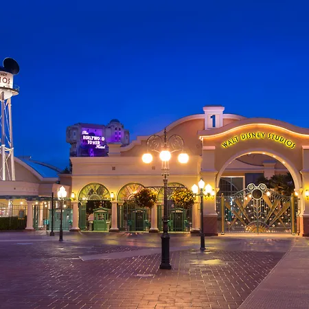 Disney Hotel Cheyenne-3
